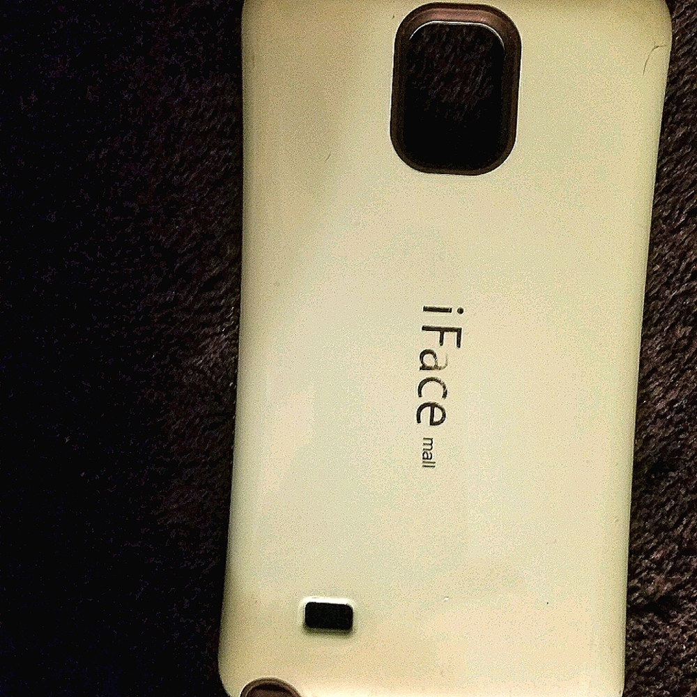 An iPhone light till green case cover for $25